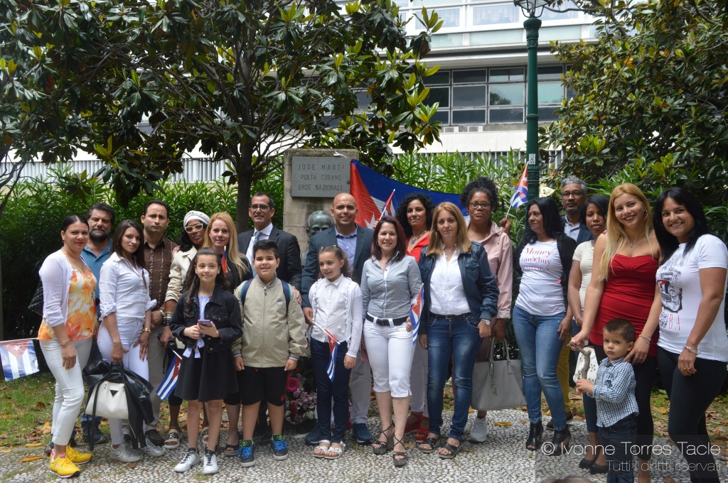 Génova.- La comunidad cubana en Génova recibe al Cónsul General de Cuba LLanio González&nbsp;Pérez