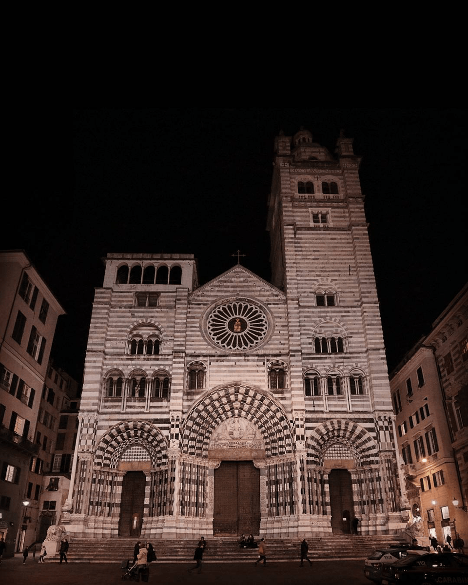 I VICOLI DI GENOVA TRA STREGHE, FANTASMI E CATENE ARRIVA LA PRIMA GUIDA 3D CHE RACCONTA MITI E LEGGENDE DISTRIBUITA IN DIECIMILA&nbsp;COPIE