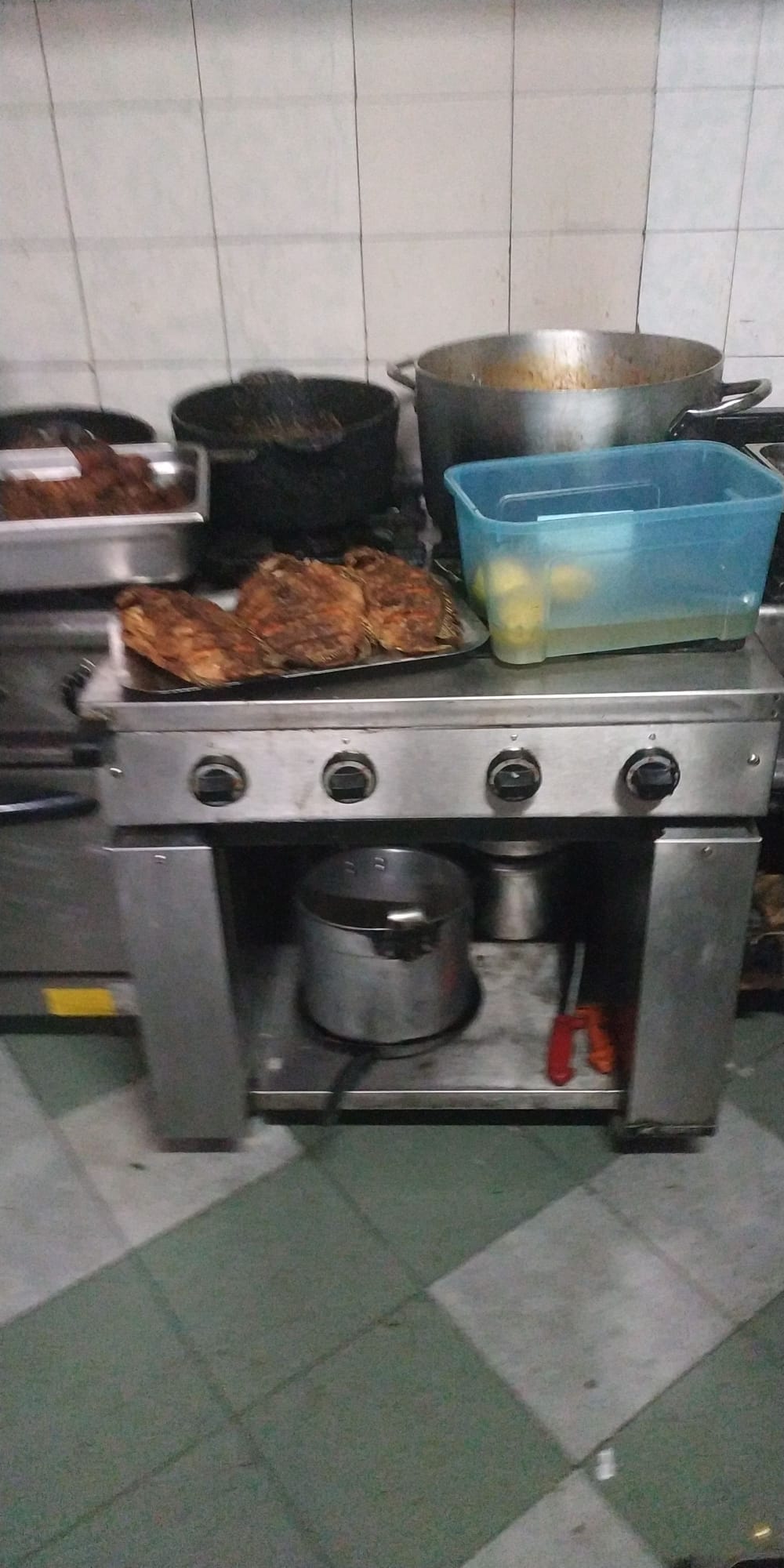 Actividad comercial no cumple normas adecuadas. Policía local y el Als3 ordenan el&nbsp;cierre