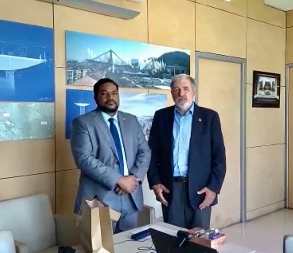 Encuentro entre el Sr. Cónsul General de la República Dominicana Lic. Nelsón Carela y el Alcalde de la ciudad de Génova Dr. Marco&nbsp;Bucci.