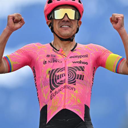¡La Locomotora de Carchi se prendió en Suiza! Richard Carapaz conquista la cuarta etapa del Tour de Romandía