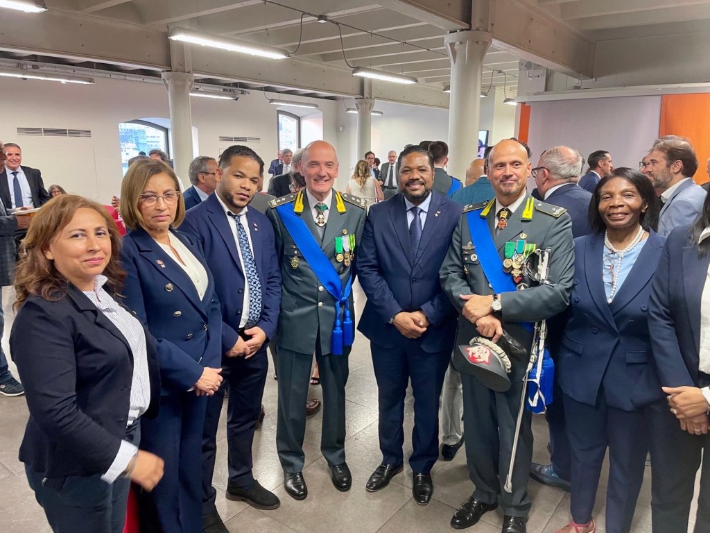 Guardia di finanza cumple 250 años de Fundación, Hospite de Honor el Cónsul Nelsón Carela Luna