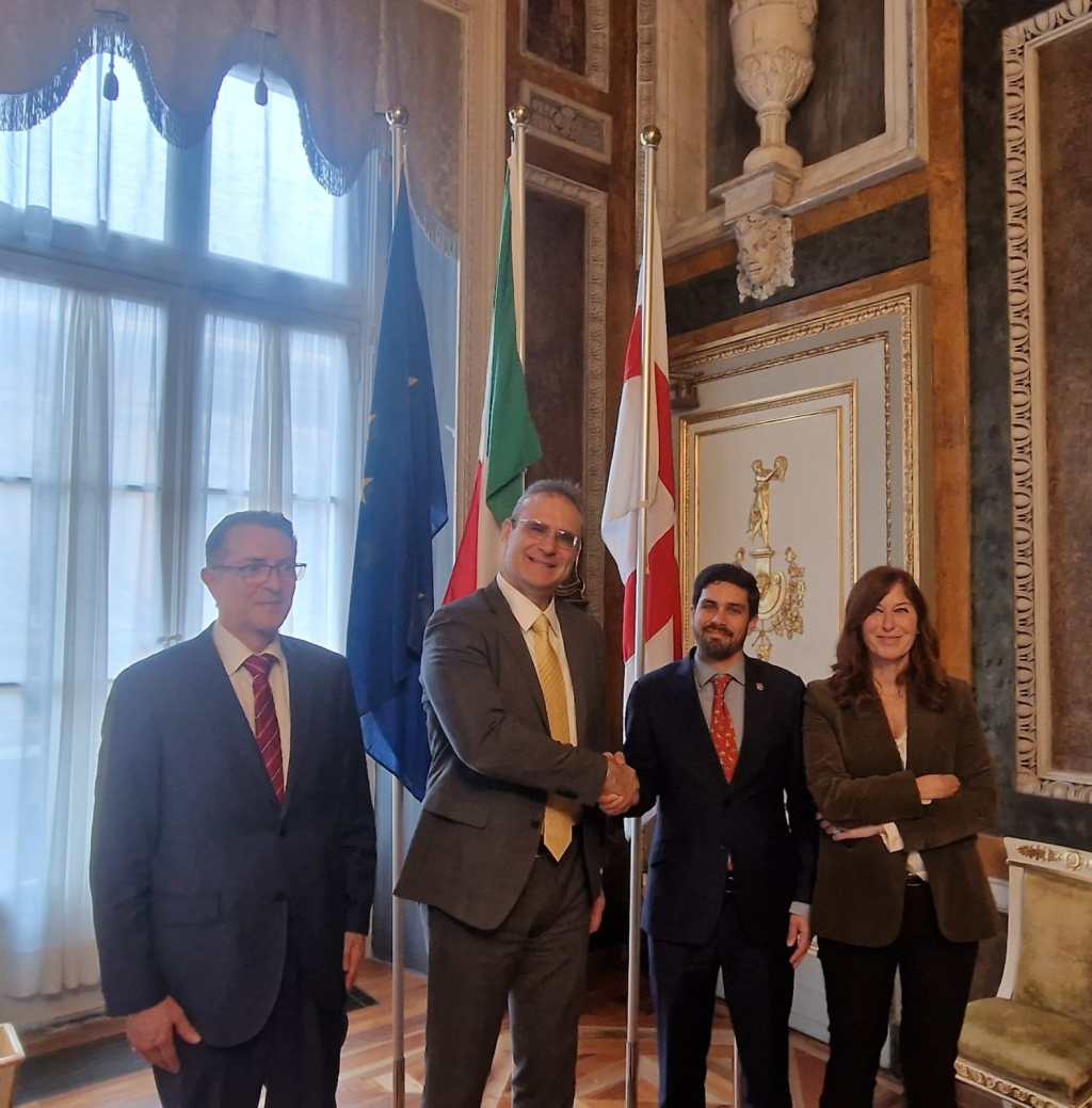 EN EL PALAZZO TURSI, EL ALCALDE EN FUNCIONES PIETRO PICIOCCHI SE REÚNE CON EL EMBAJADOR DE ECUADOR ESTEBAN MOSCOSO&nbsp;BOHMAN