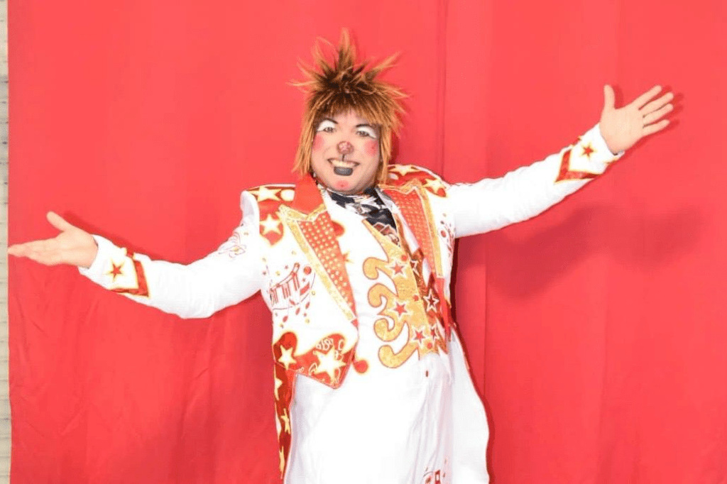 De Guayaquil al Corazón de Génova: La Magia de Payasito Trompetita, Un Artista con Raíces en el Circo&nbsp;Ecuatoriano.